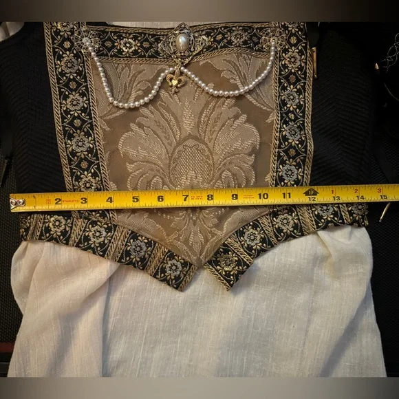 Medieval Renaissance Black and Gold OOAK Professionally Made Dress - Picture 6 of 16